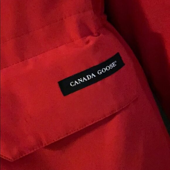 Canada Goose Red Adventure Parka - Picture 5 of 6